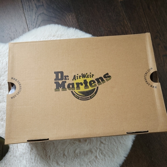 RARE Dr Martens x Mark Wigan 1460 Neon Bright Comic Book Graphic Limited… - Picture 2 of 13